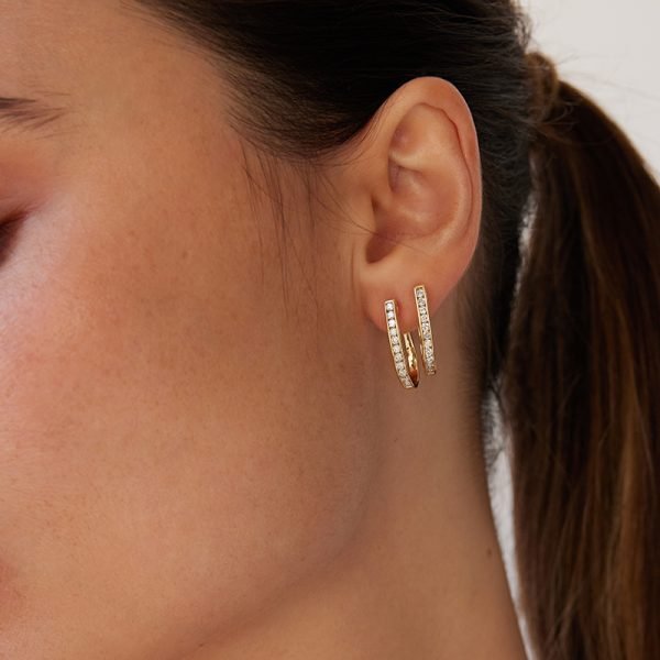 TD50, yellow, drop, 11 stones each, channel set